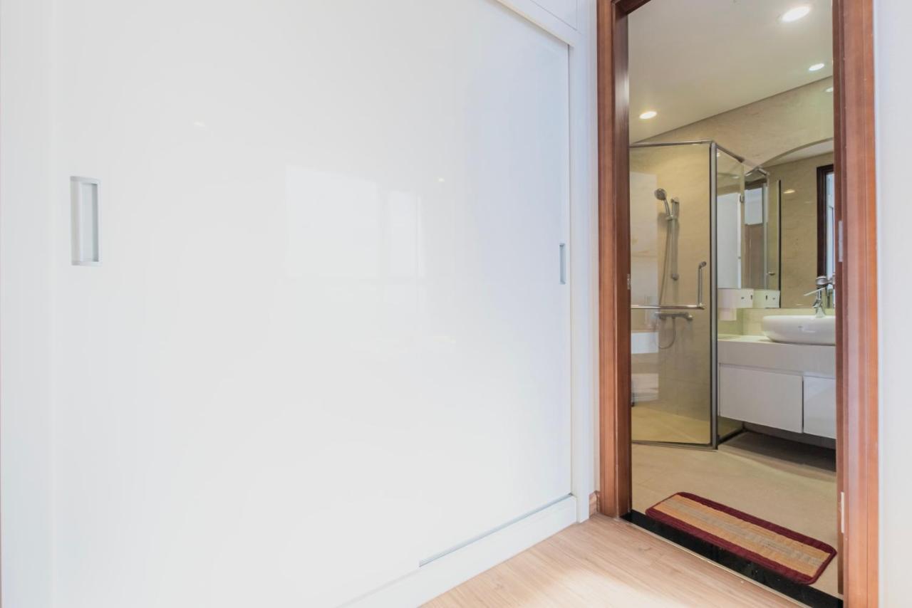 הו צ'י מין סיטי Mott Haven Apart - Vinhomes Central Park, Landmark 81 Area & Ice Rink מראה חיצוני תמונה