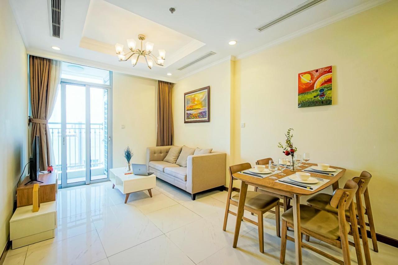 הו צ'י מין סיטי Mott Haven Apart - Vinhomes Central Park, Landmark 81 Area & Ice Rink מראה חיצוני תמונה